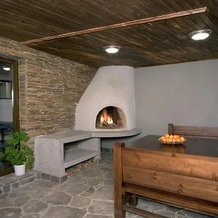 The Reddoorshouse Villa *