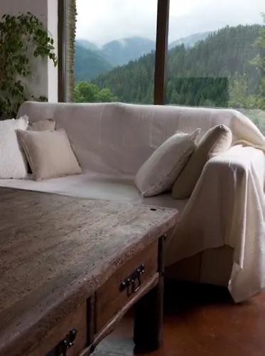 The Reddoorshouse Solishta